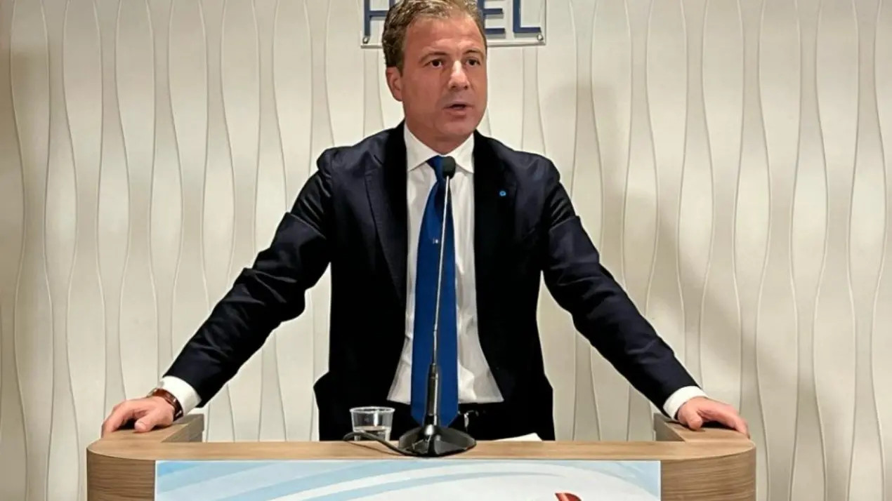 Il segretario confederale della Uil, Santo Biondo