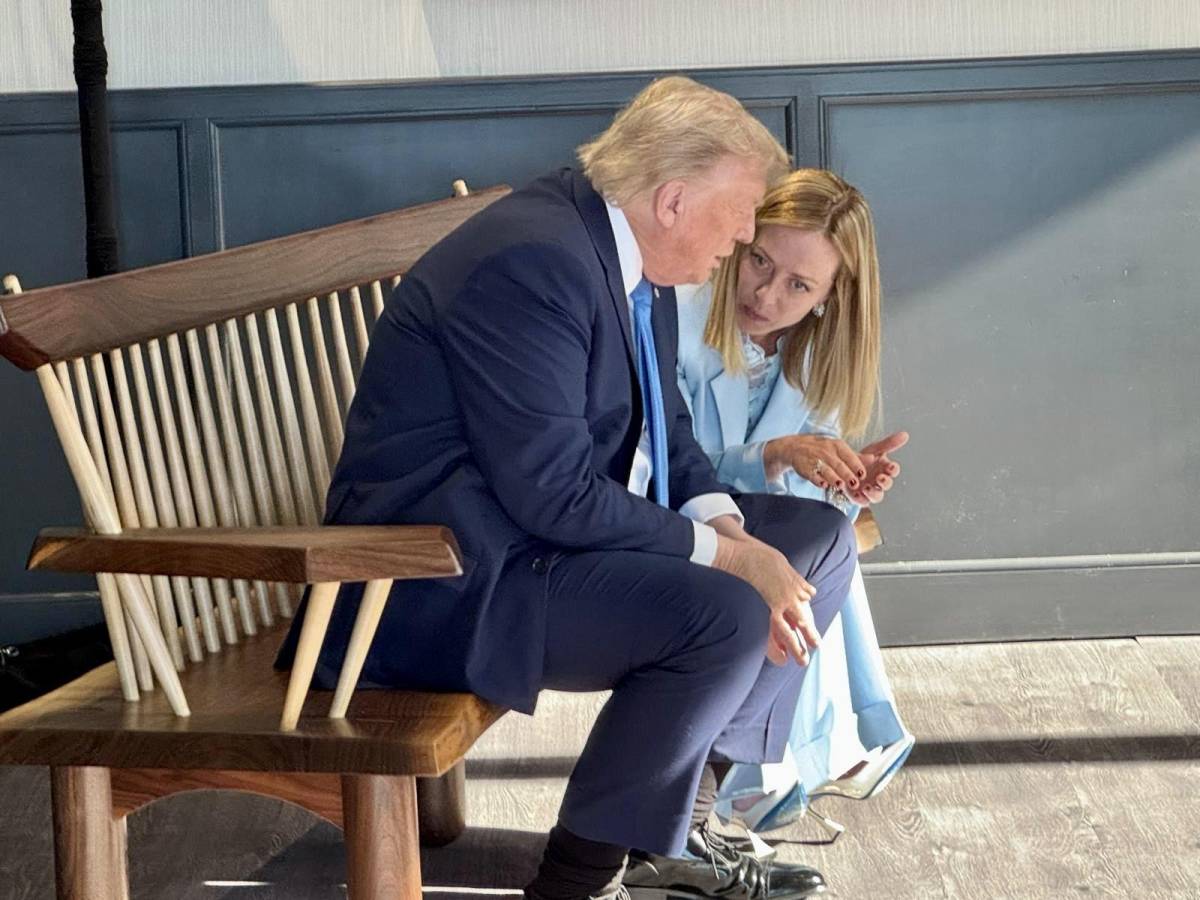 A margine del Vertice G7 di Kananaskis, in Canada, la presidente del Consiglio, Giorgia Meloni, ha avuto un incontro bilaterale con il Presidente degli Stati Uniti, Donald Trump
