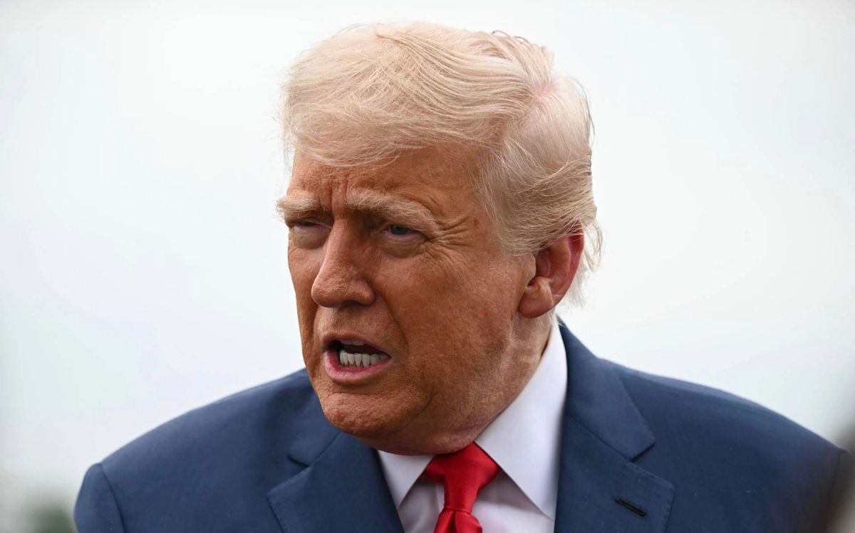 Il presidente degli Stati Uniti, Donald Trump, in un post pubblicato sul suo social Truth, ha affermato di sapere dove si nasconde la guida suprema dell'Iran, l'ayatollah Ali Khamenei