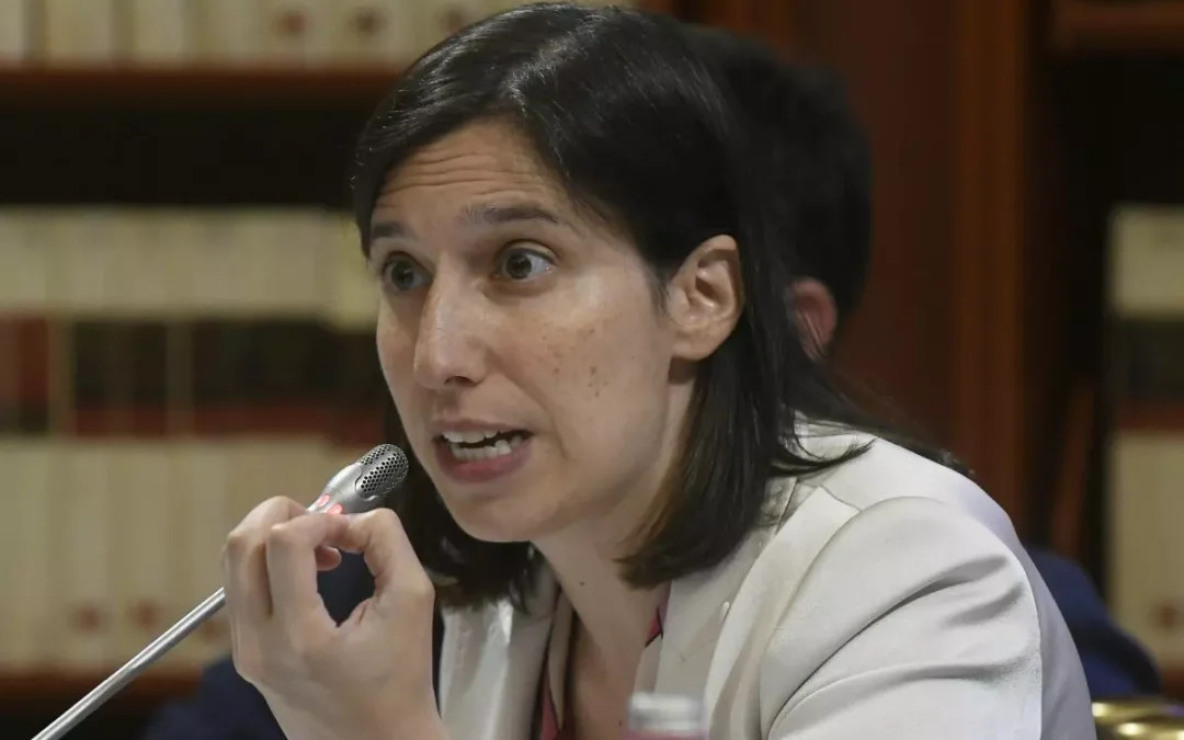 La segretaria del Pd, Elly Schlein, ha affermato "di aver ritenuto doveroso sentire la premier per esprimerle la forte preoccupazione per questo attacco Usa che può allargare il conflitto su scala globale"
