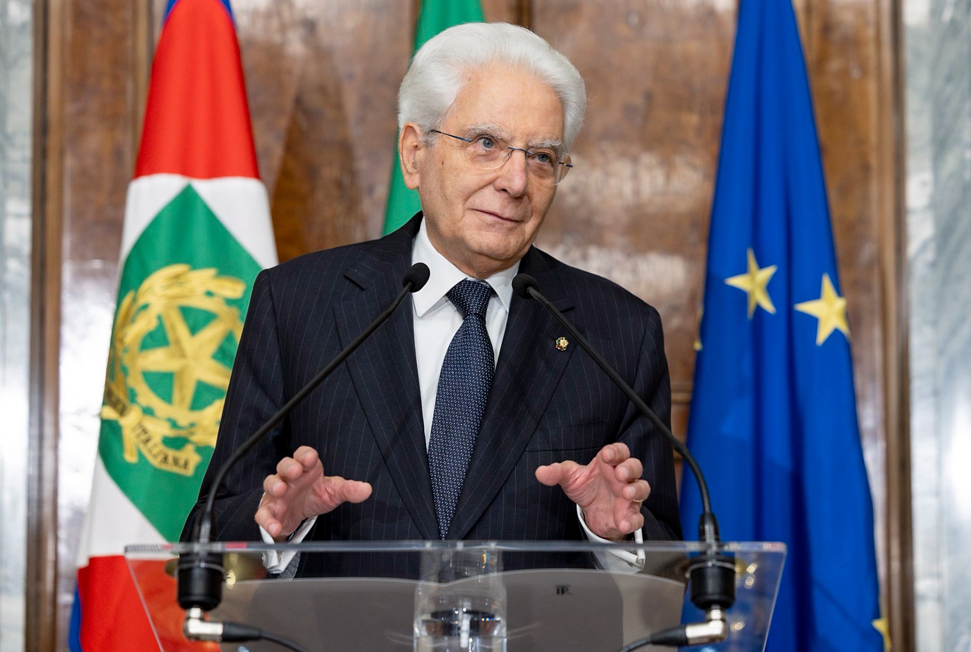 Il presidente della Repubblica, Sergio Mattarella, ha affermato che il Parlamento ha proclamato il 24 giugno "Giornata nazionale delle periferie urbane"