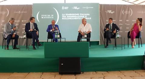 Tajani ha dichiarato che la soluzione "Due popoli, due Stati è l'unica prospettiva che può garantire stabilità in quell'area"